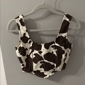 Black and White Sleeveless Crop Tank Top